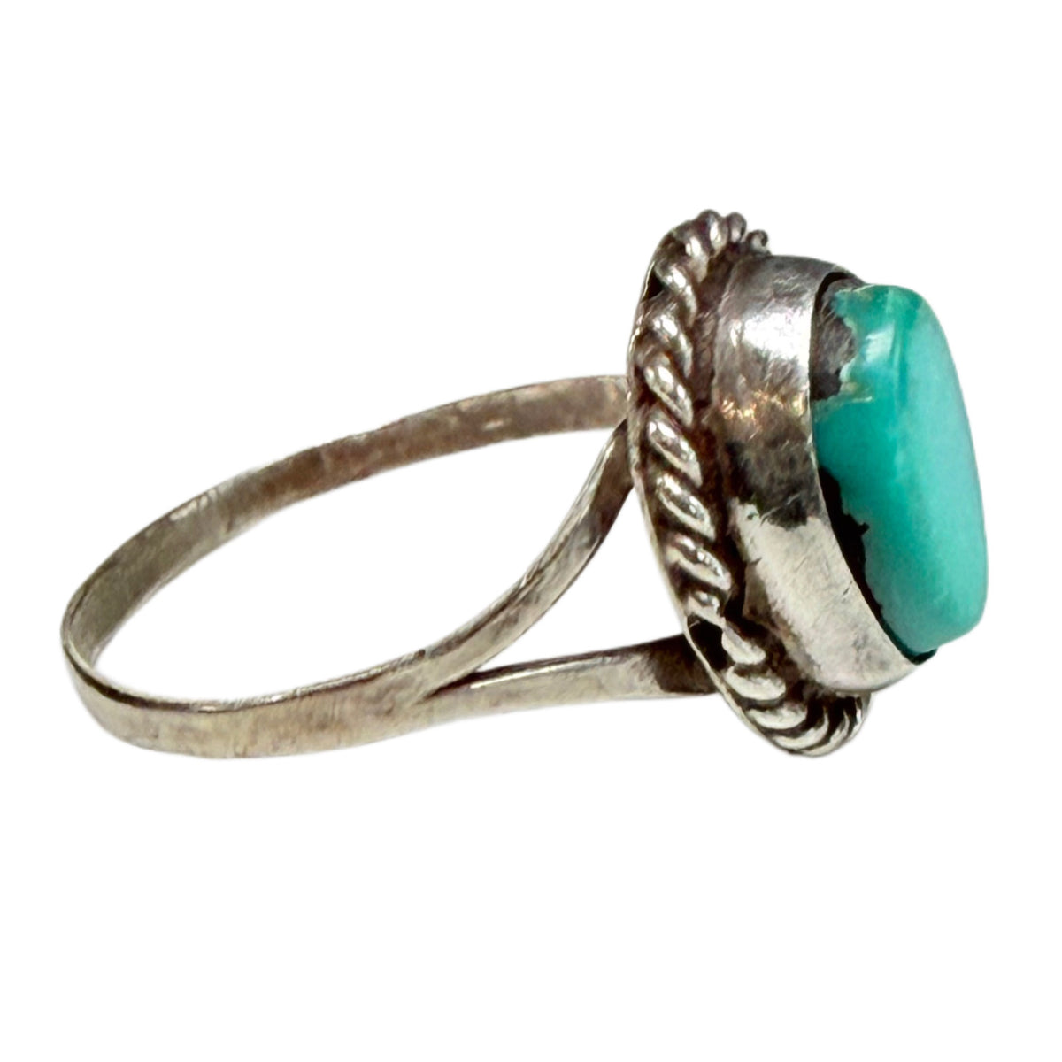 Native American Silver & Turquoise Ring