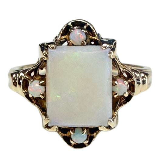 10k Yellow Gold Opal Ring