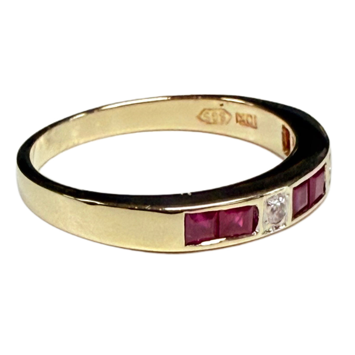 10k Gold Ruby & Diamond Ring