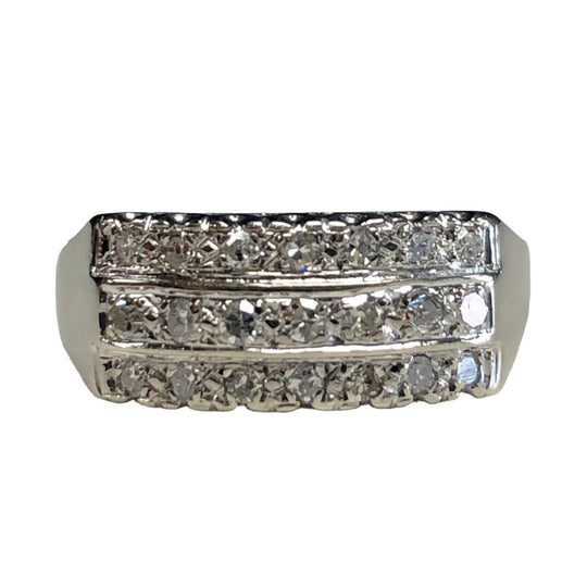 14k White Gold & Diamond Ring
