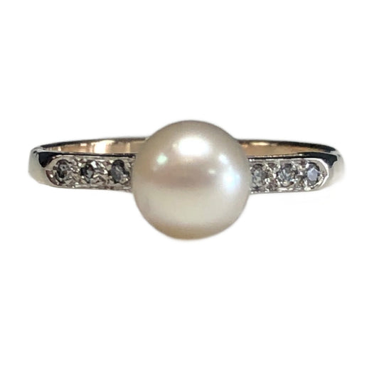 14k Gold Pearl & Diamond Ring