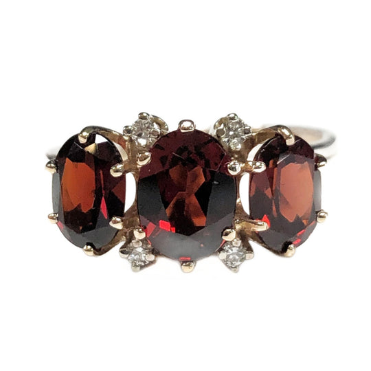 14k Gold Garnet & Diamond Ring