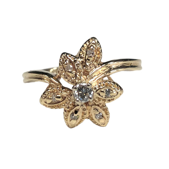 14k Gold & Diamond Floral Ring