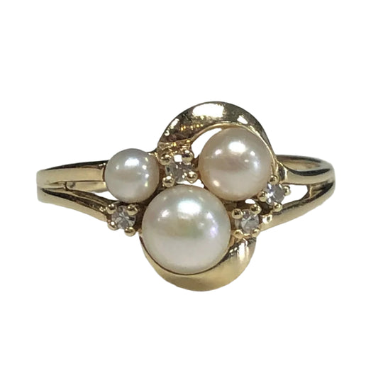 14k Gold Pearl & Diamond Ring