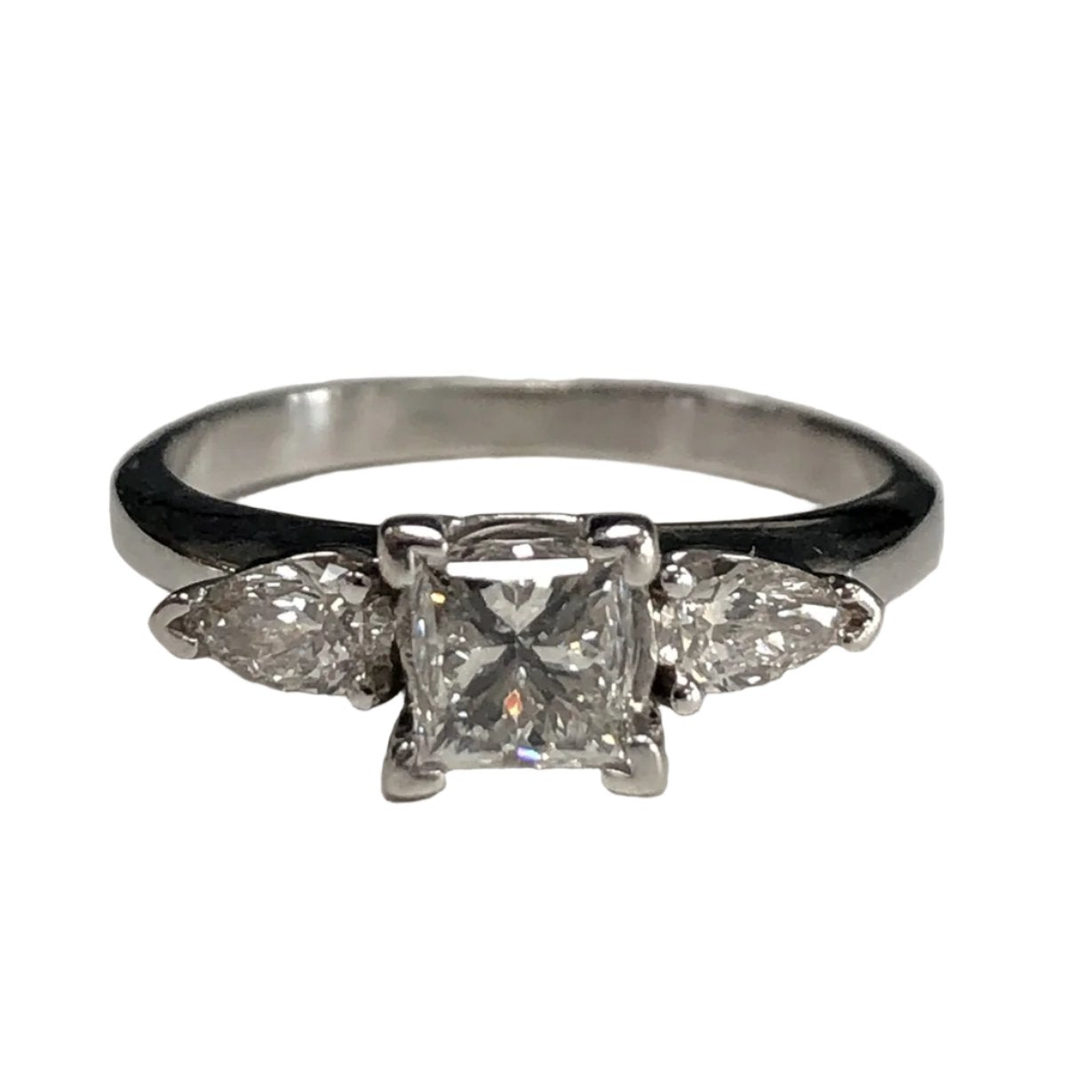 14k White Gold Diamond Ring