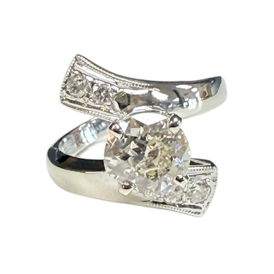 14k White Gold & Diamond Ring