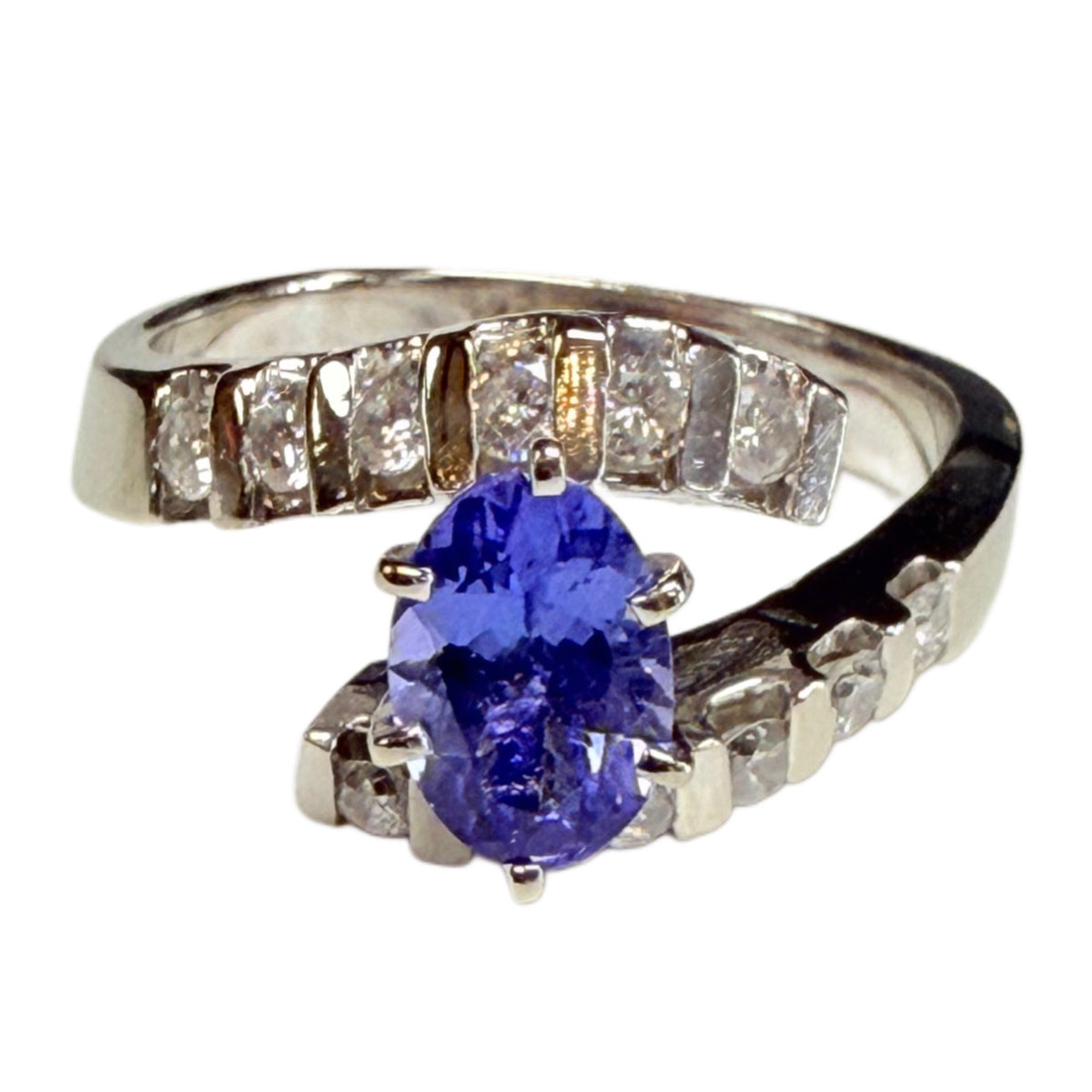 14k Tanzanite and Diamond Ring