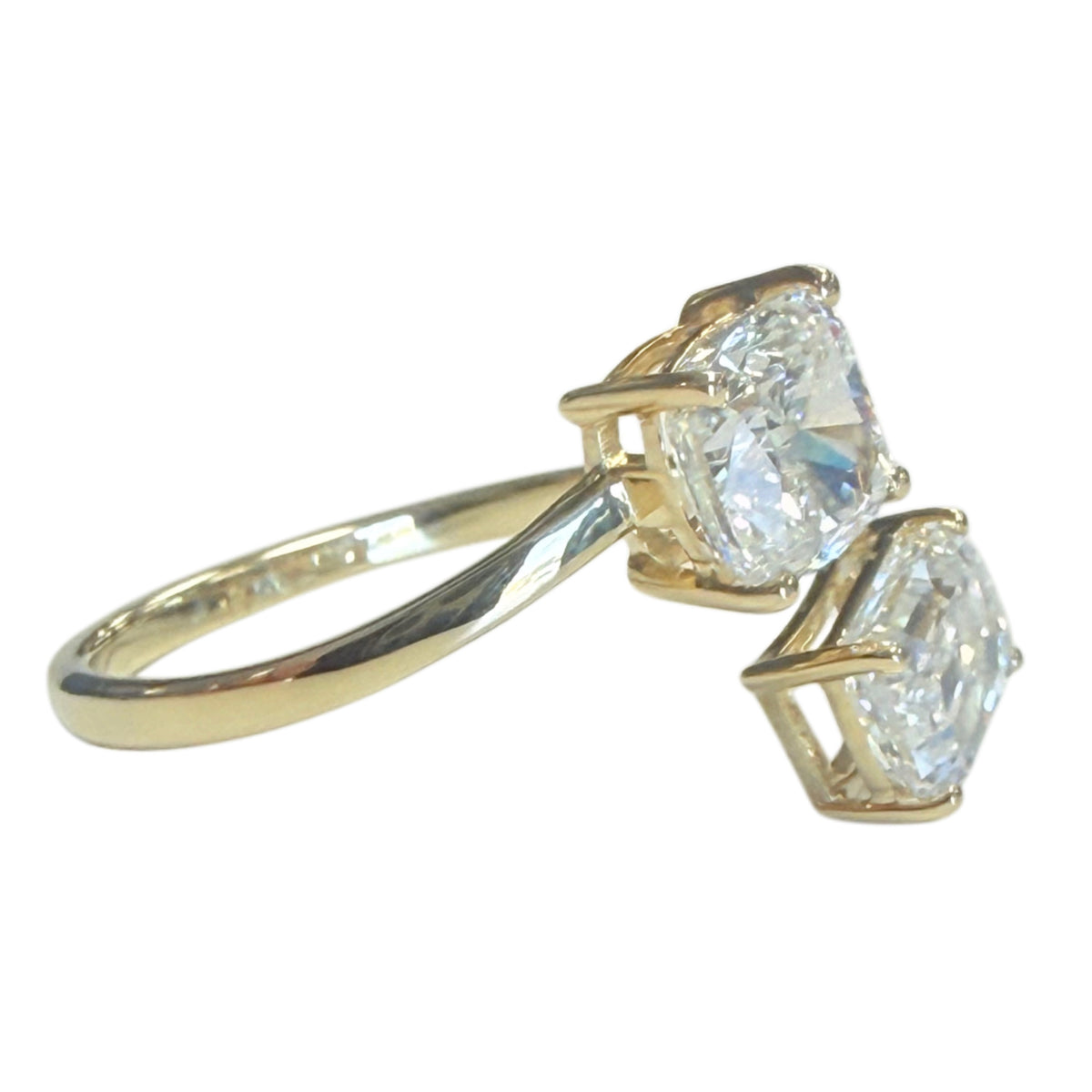 14k Yellow Gold Diamond Ring