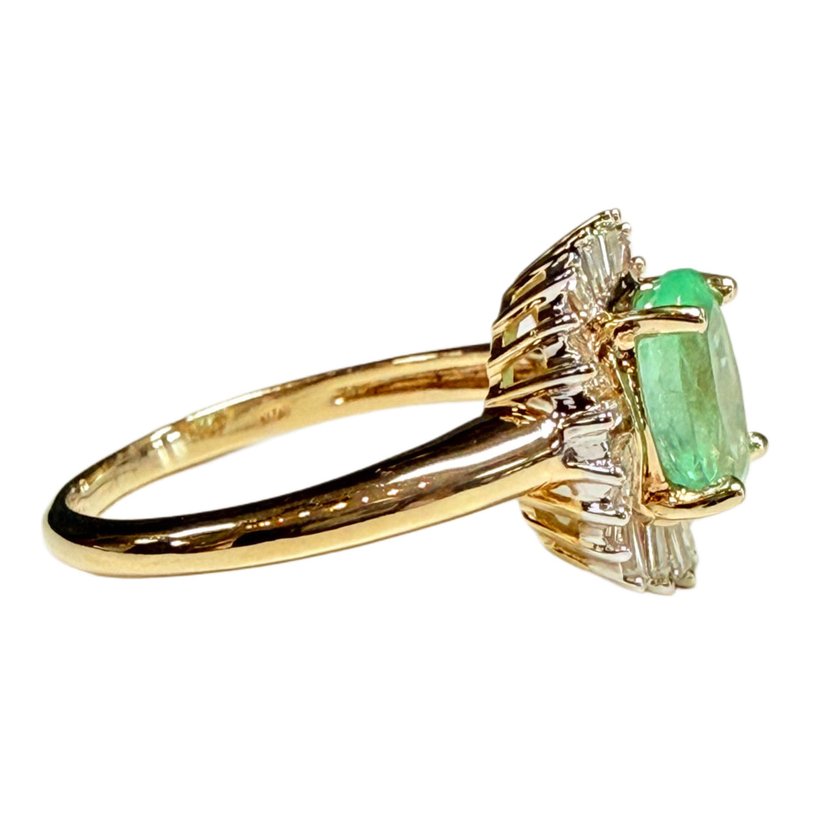 14k Gold Emerald & Diamond Ring