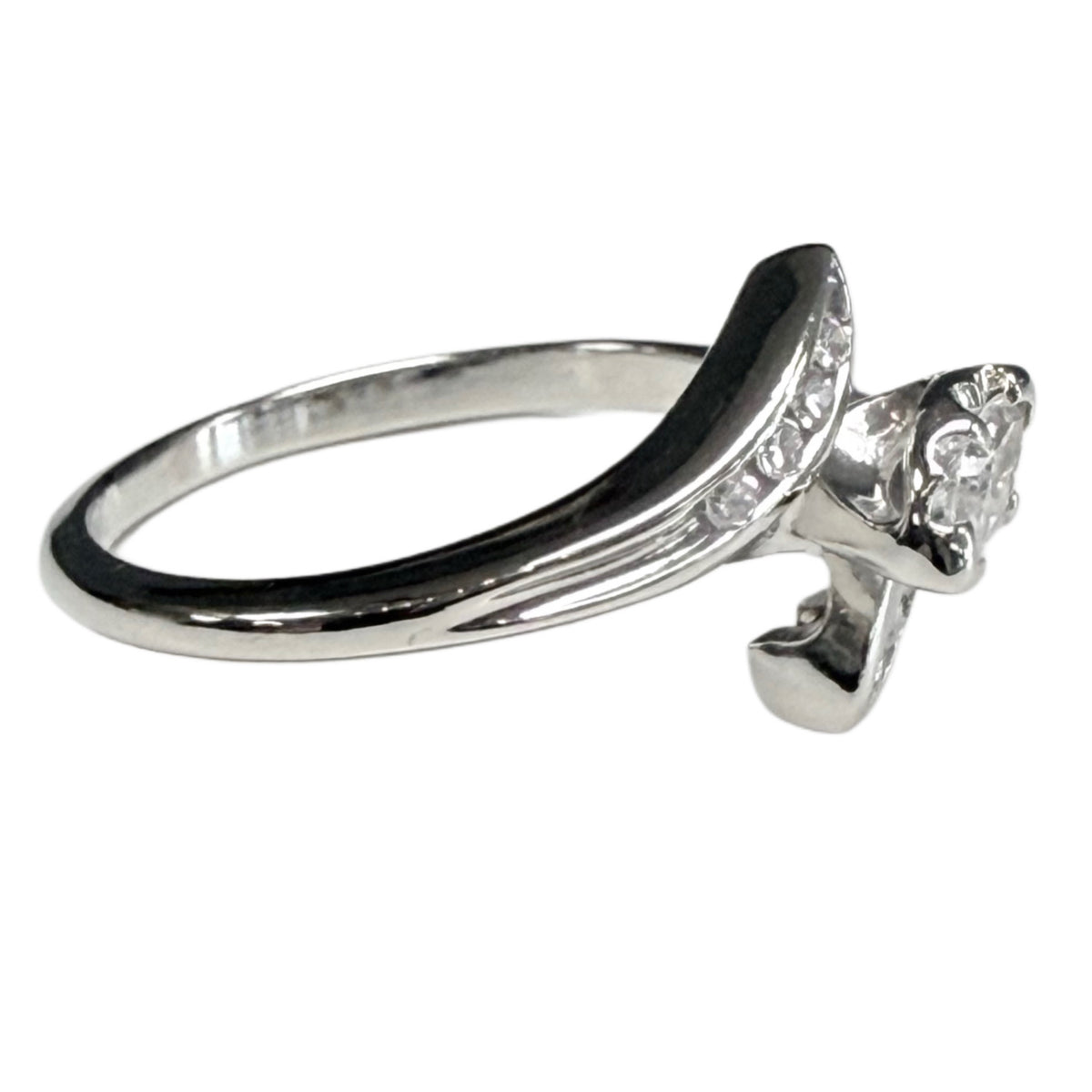 14k White Gold Diamond Ring