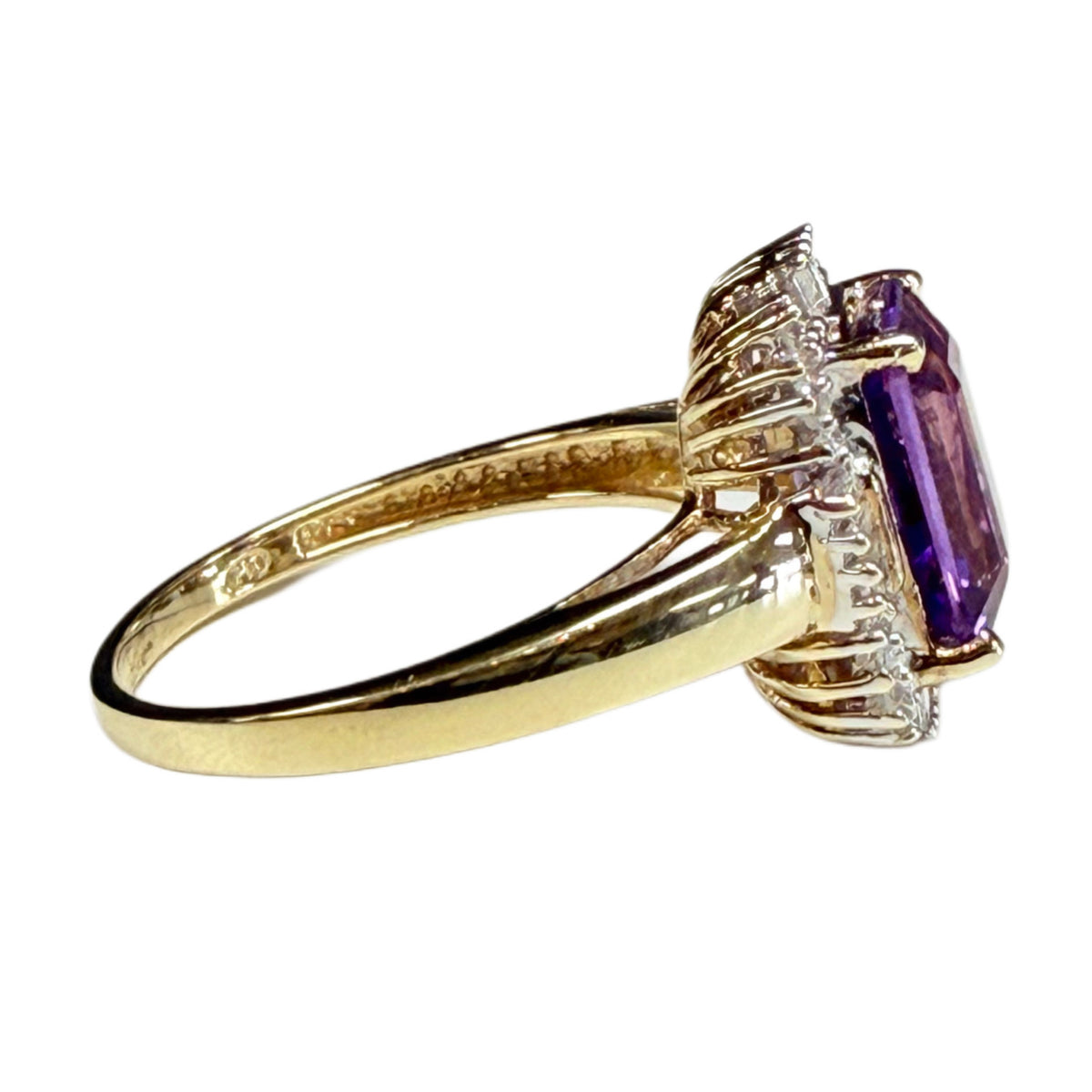 10k Amethyst & Diamond Ring
