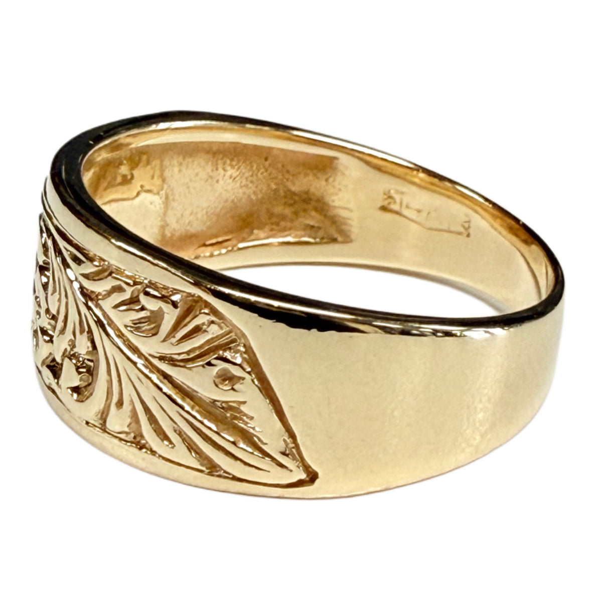 14k Gold Floral Ring