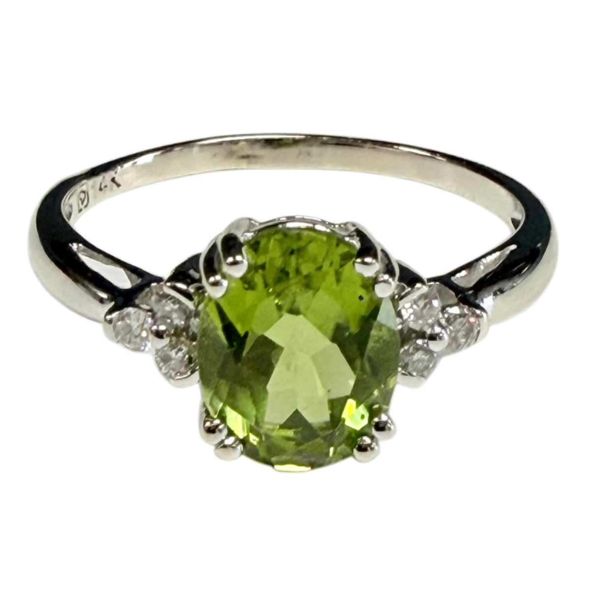 14k White Gold Peridot & Diamond Ring
