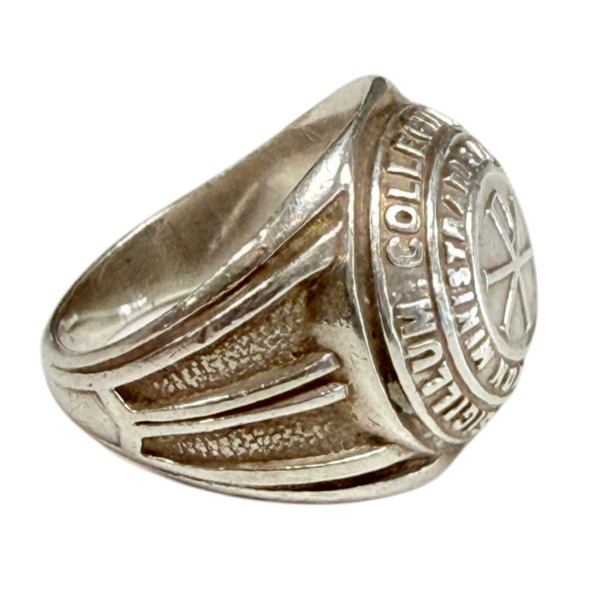 Wellesley College Chi Rho Class Ring