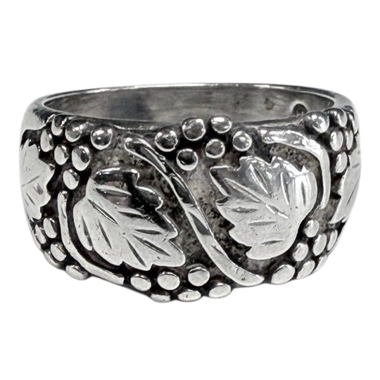 Silver Vine Ring