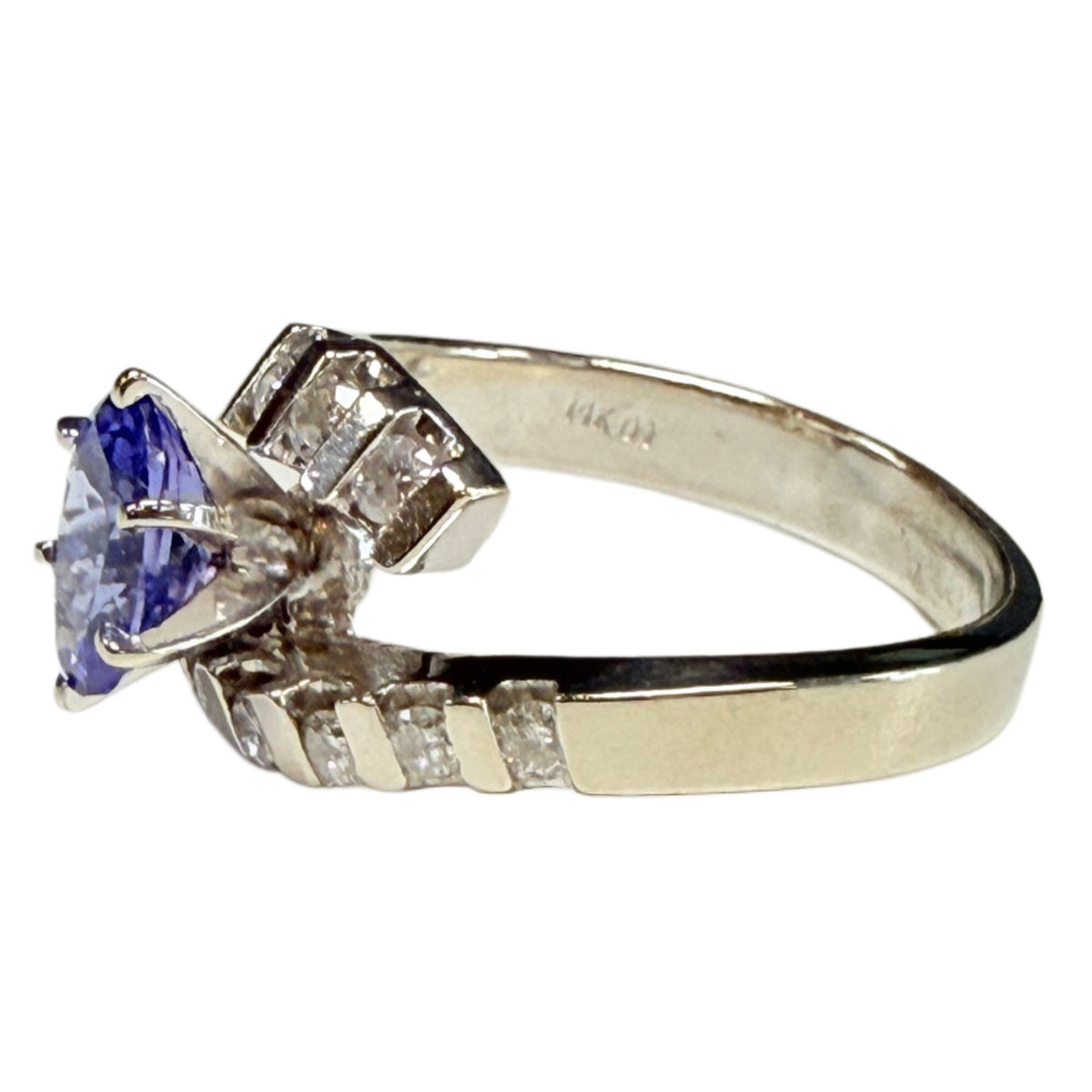 14k Tanzanite and Diamond Ring