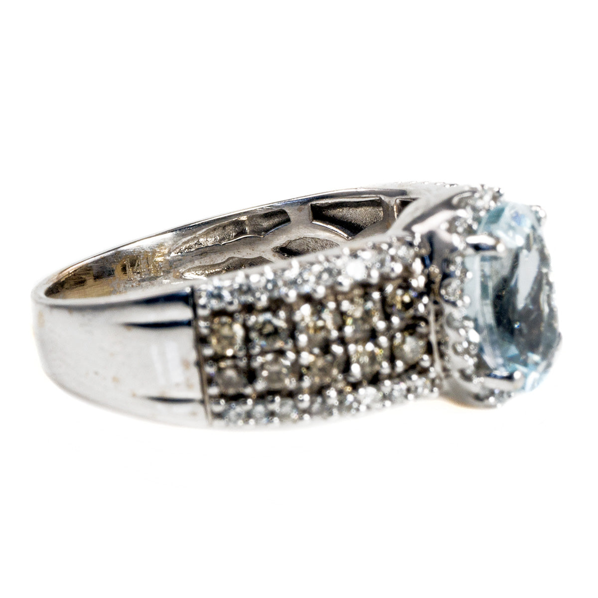 Le Vian 14 k White Gold Diamond &amp; Aquamarine Ring