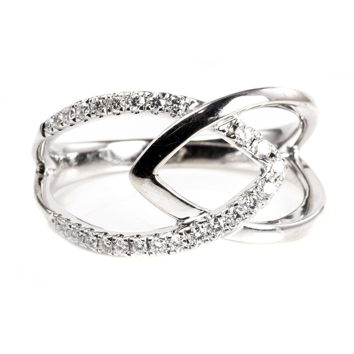 14 k White Gold Diamond Ring