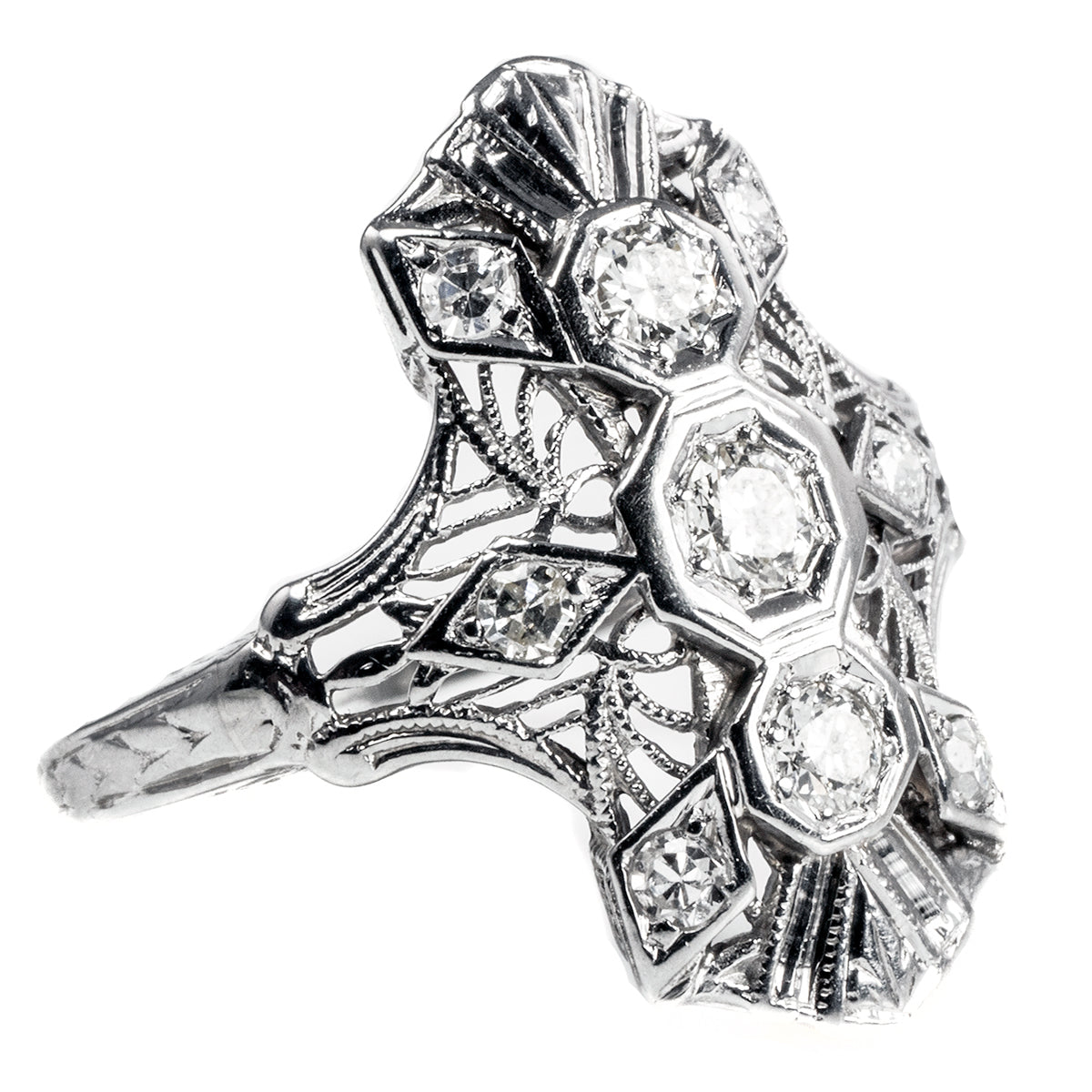 18k White Gold Art Deco Filigree Diamond Ring