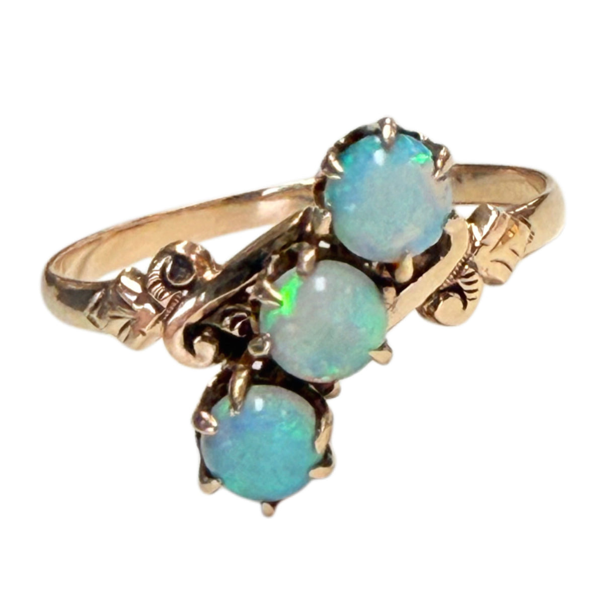 Vintage 9k Yellow Gold Opal Ring