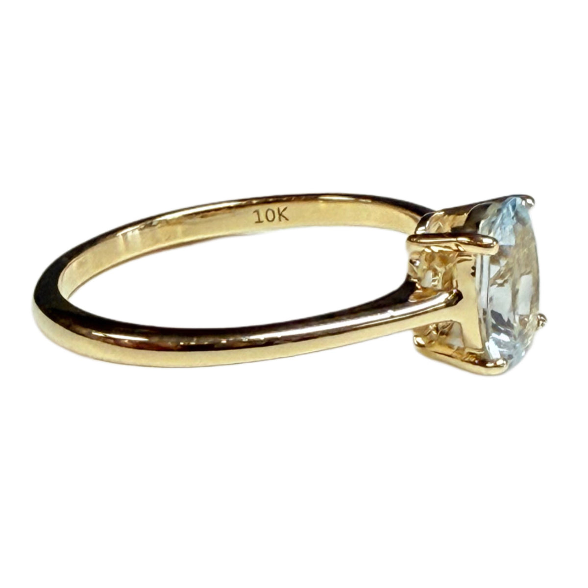 10k Gold & Aquamarine Ring