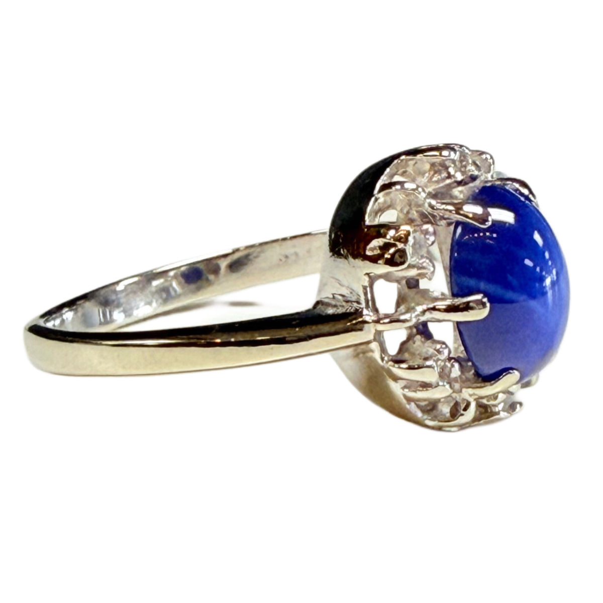 14k Gold Blue Star Sapphire & Diamond Ring