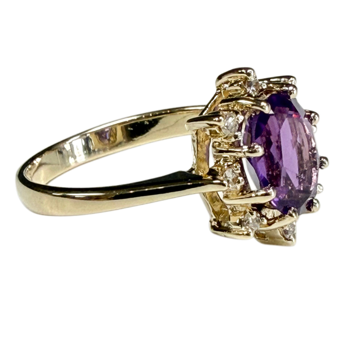 14k Yellow Gold Amethyst & Diamond Ring