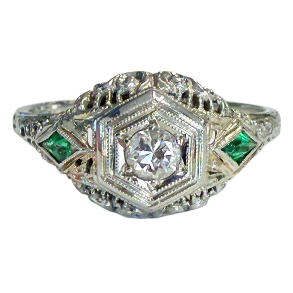 Art Deco 18k Gold Diamond & Emerald Ring
