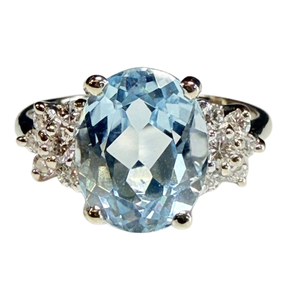 14k White Gold Aquamarine & Diamond Ring