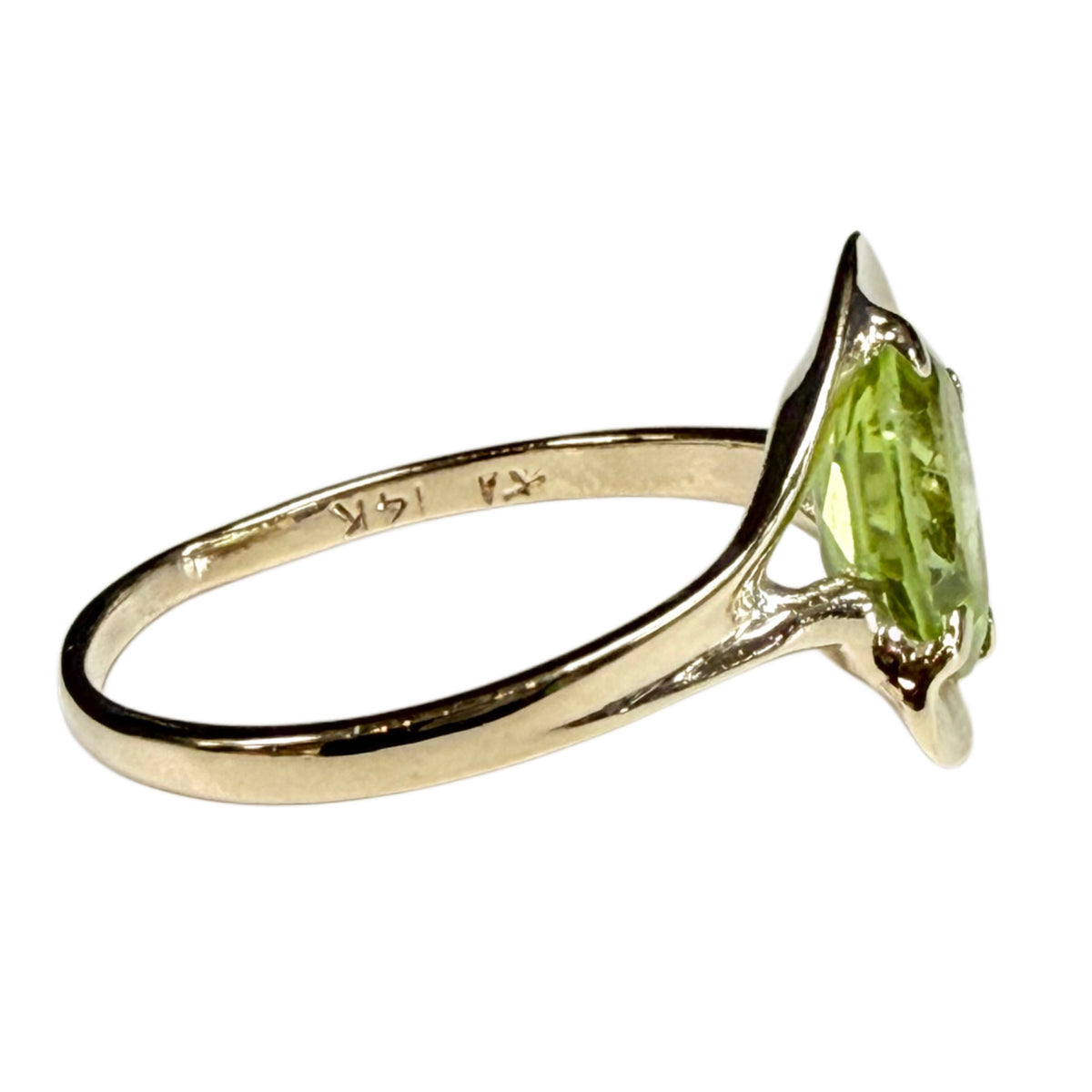 14k Gold & Peridot Ring