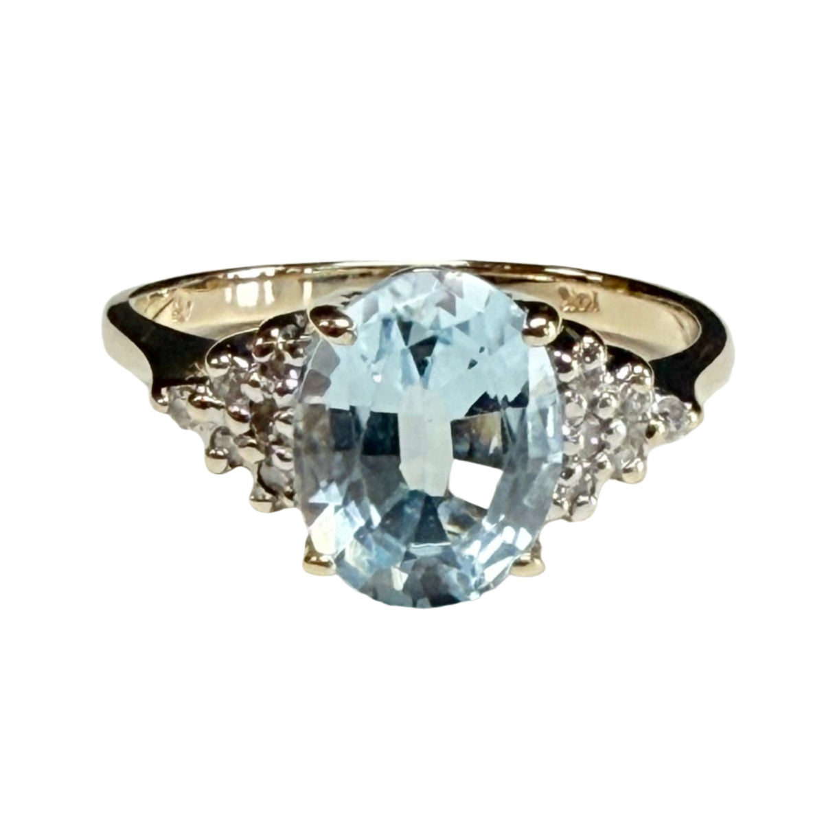 14k Gold Aquamarine & Diamond Ring