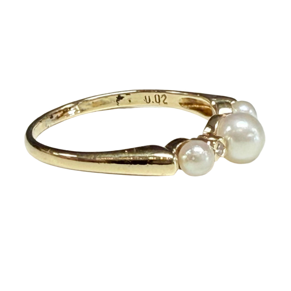 18k Gold Diamond & Pearl Ring