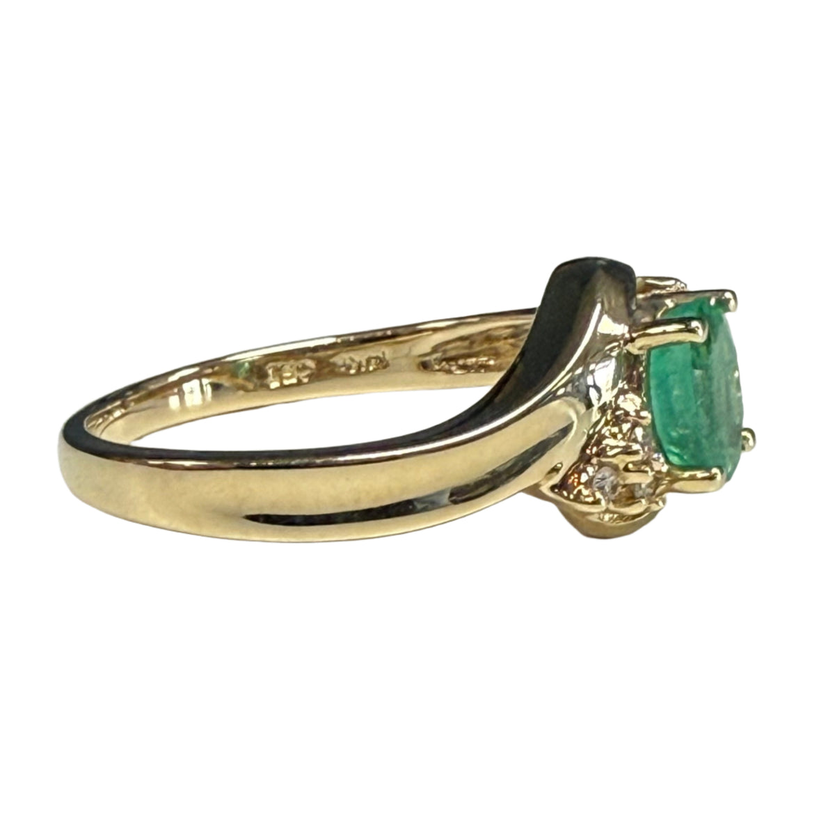 14k Gold Emerald &amp; Diamond Ring
