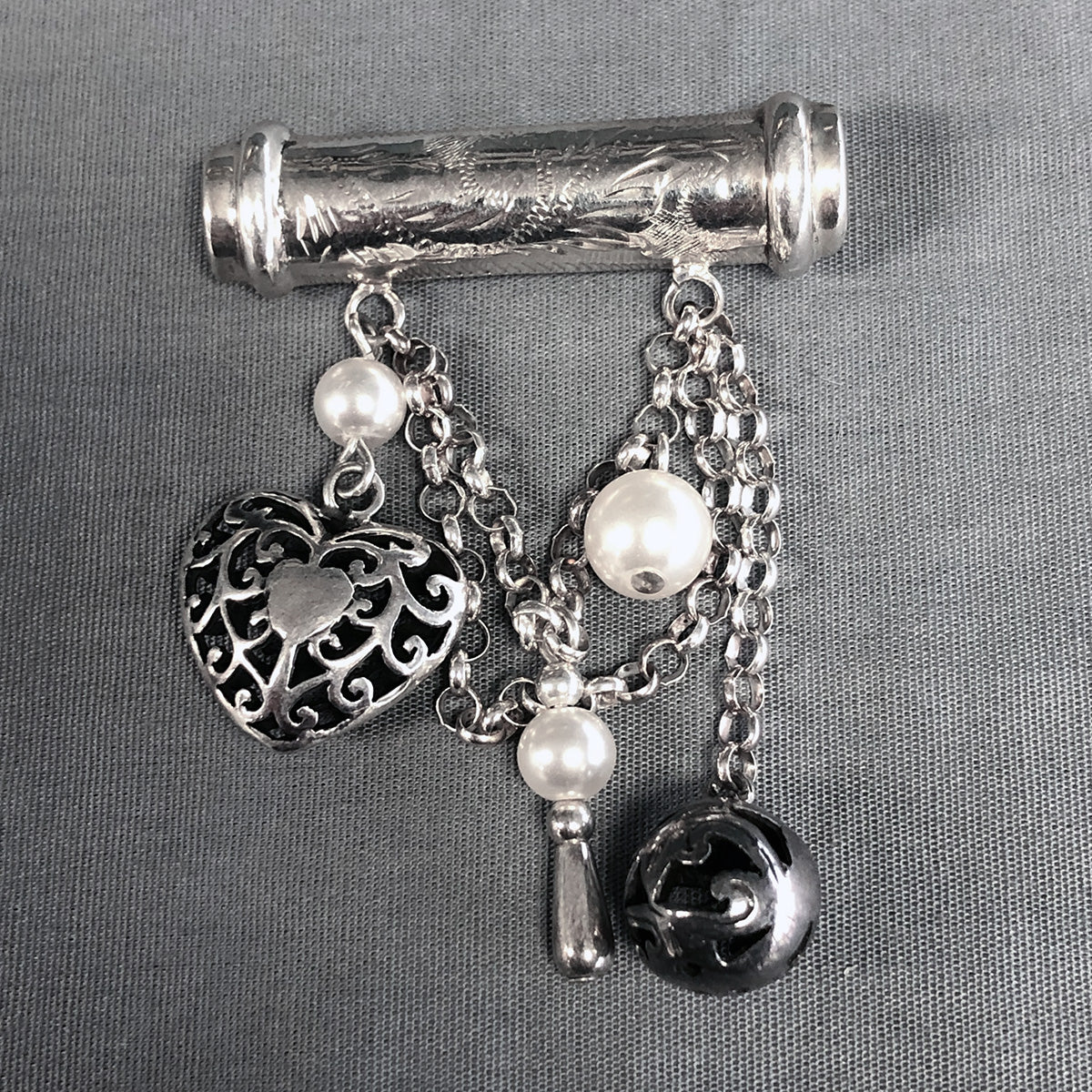 Vintage Silver Heart & Pearl Brooch