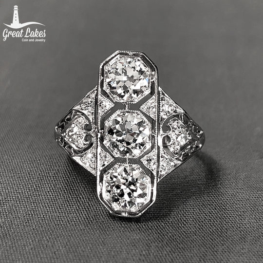 Art Deco Platinum & Diamond Ring