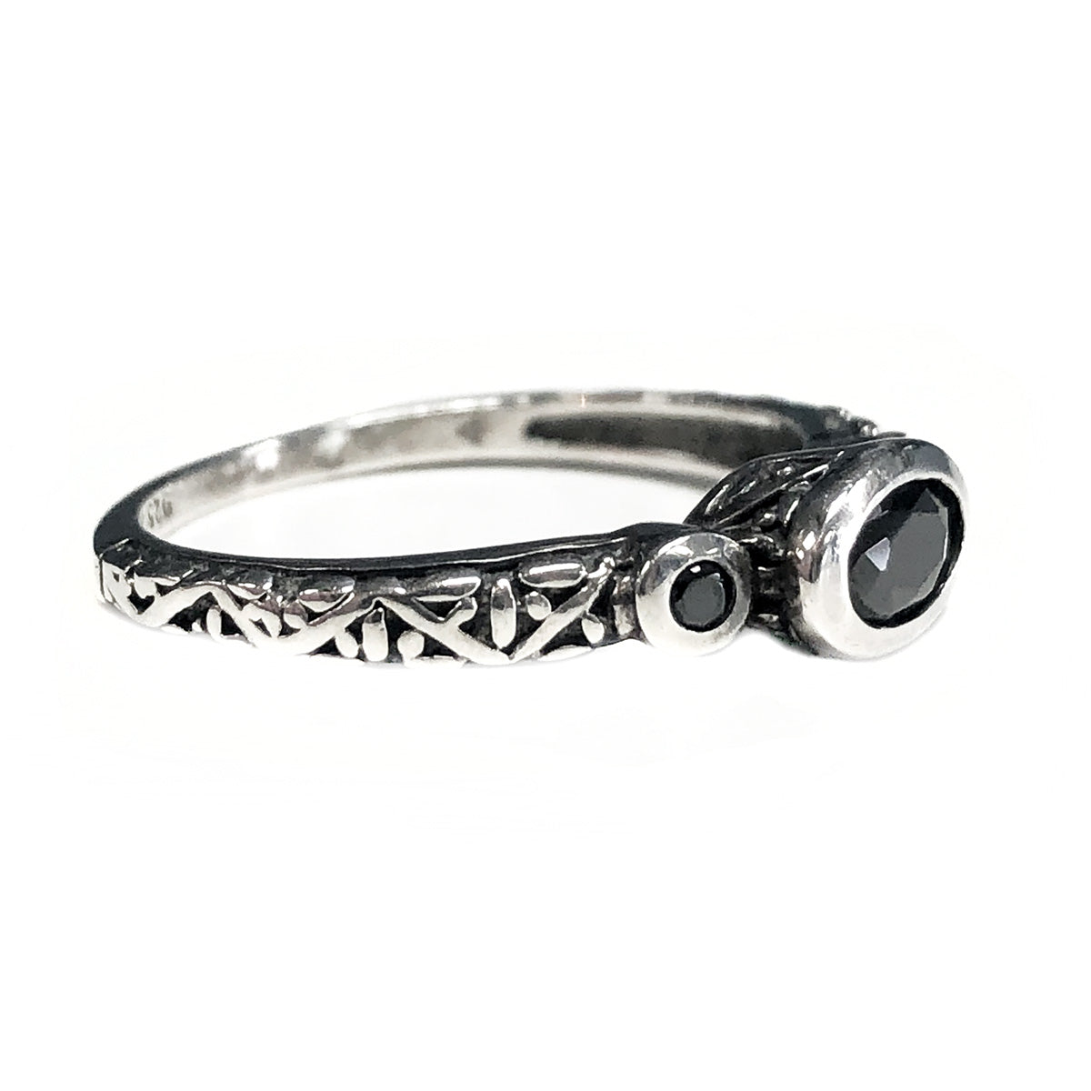 Silver & Glass Celtic Ring