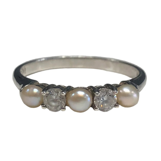 Silver & Pearl Ring