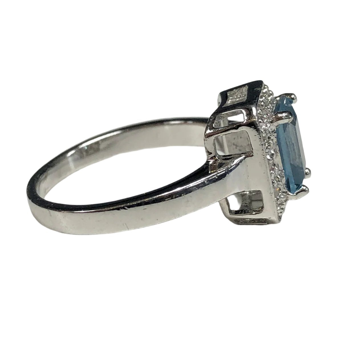 Silver Aquamarine & Diamond Ring