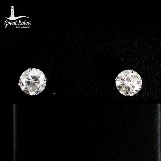 14 k White Gold 1.1 Carat Diamond Stud Earrings