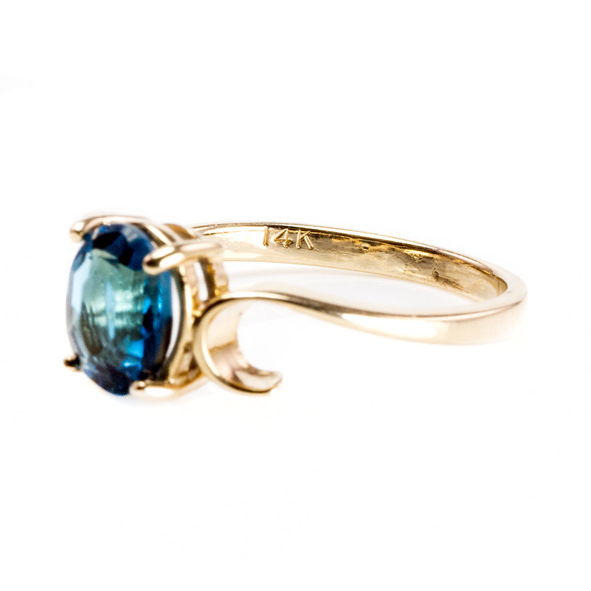 14 k Yellow Gold &amp; Blue Topaz Ring