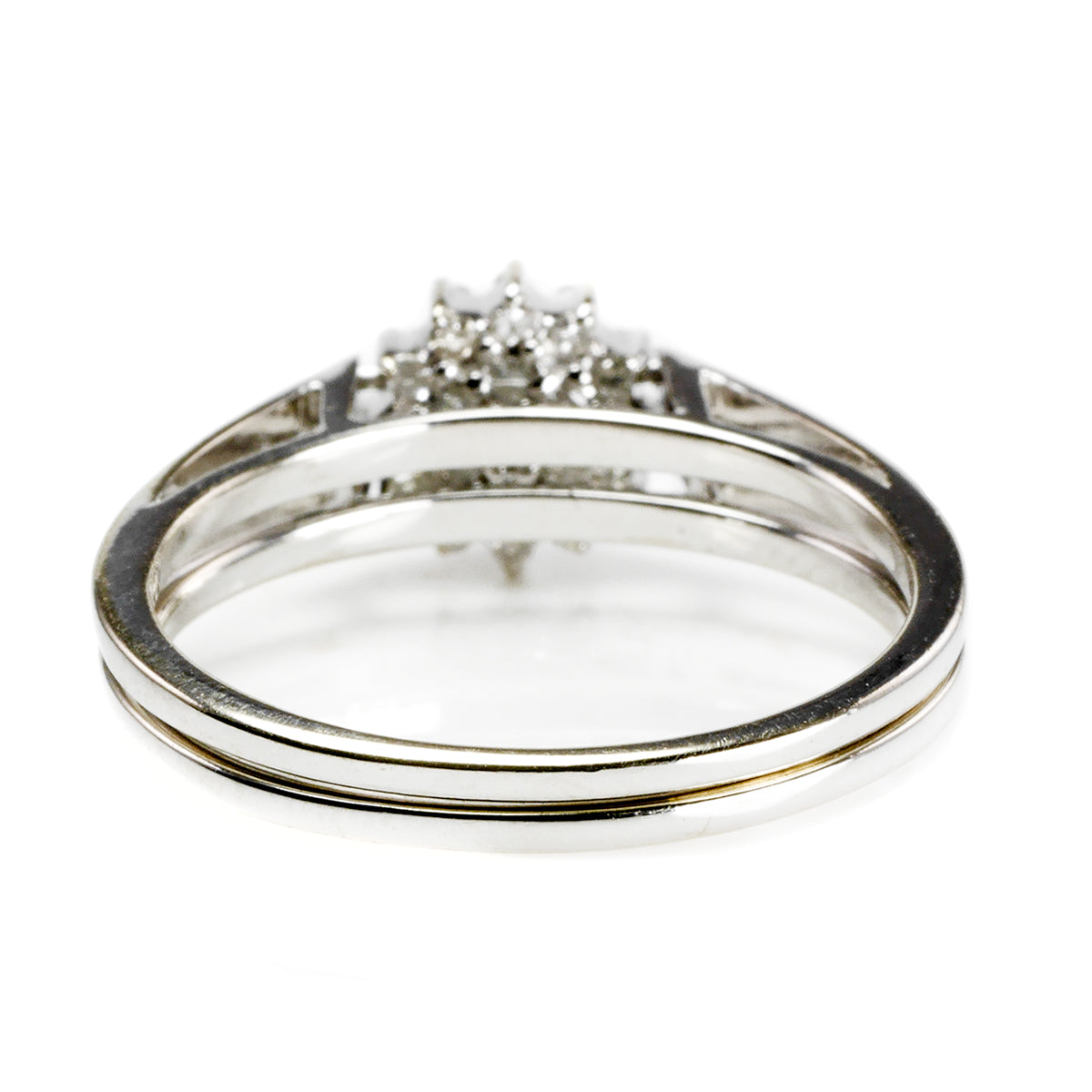 14 k White Gold Diamond &amp; Sapphire Ring