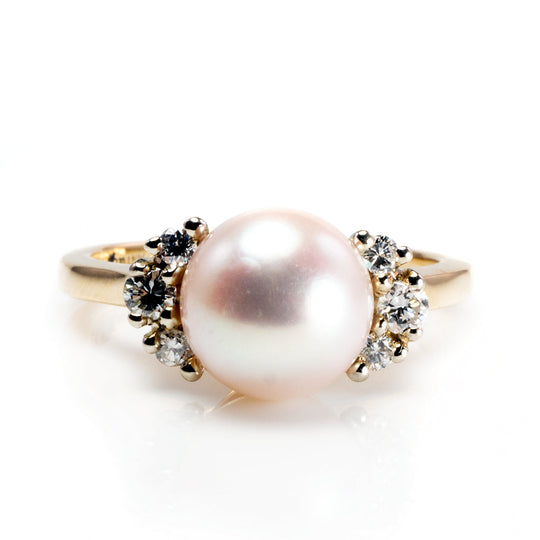 14 k Yellow Gold Pearl & Diamond Ring