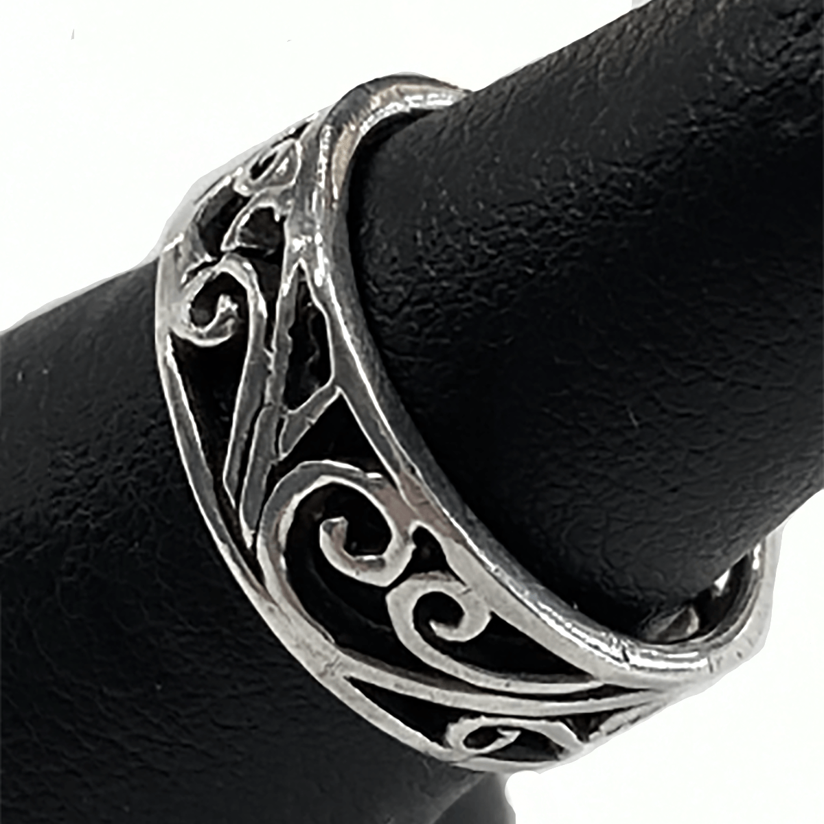 Great Lakes Boutique Silver Filigree Ring