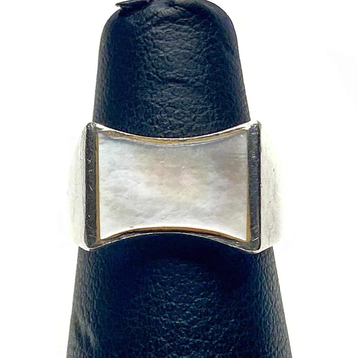 Vintage Style Pearl Ring